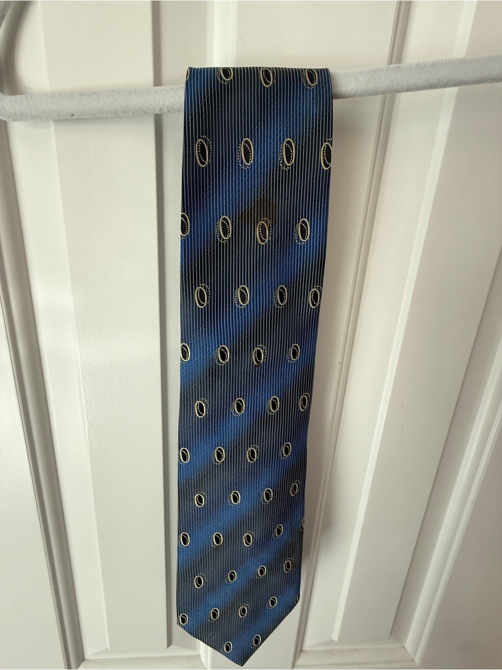 Matix Blue Tie with Gold Oval Motif